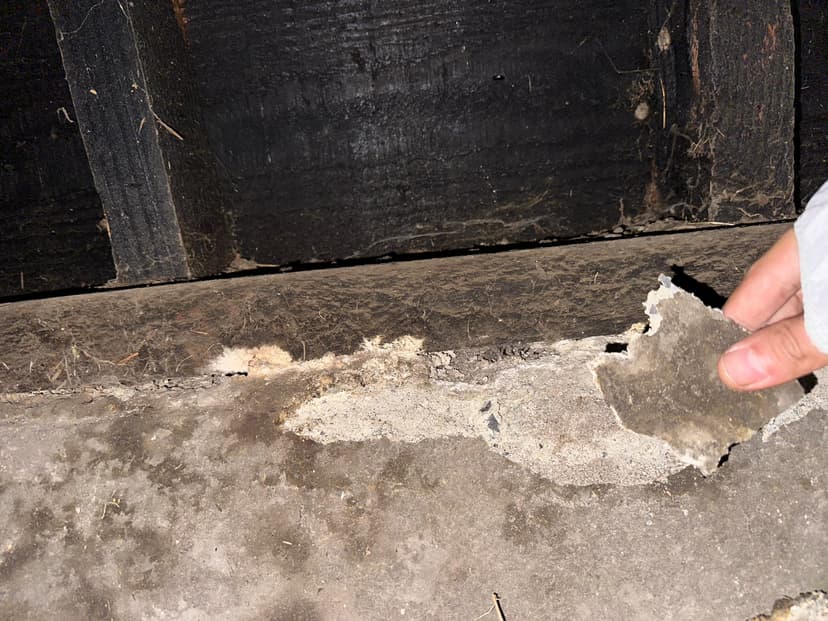 Misaligned posts and inadequate connections